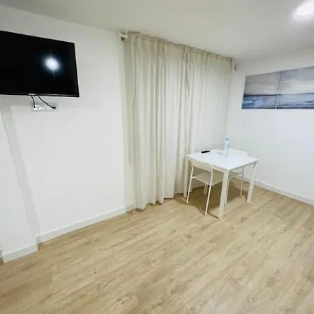 Apartamento Surfer Cave Music And Party At Americas Playa de las Américas